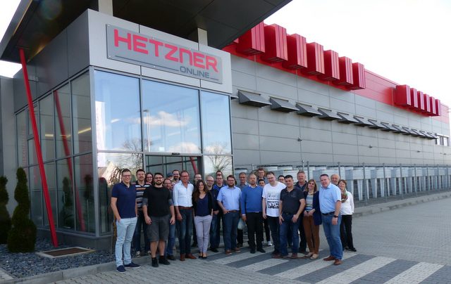 چرا دیتاسنتر هتزنر بهشت وبمسترها و توسعه‌دهندگان است؟ بررسی کامل Hetzner